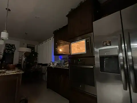 Webcam Model (wynterheat)  is live.Free join now!