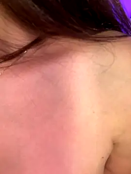 condes_carmen (F young) - panty off pussy close up+ toy control