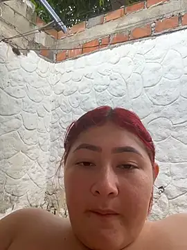 Webcam Model (Rouse-Antonella)  is live.Free join now!