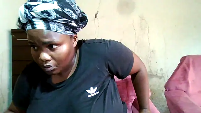 sexybigboobz - Sexybigboobz's free webcam - UK Sex Cams