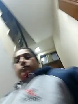 Webcam Model (Hot-Sana2)  is live.Free join now!