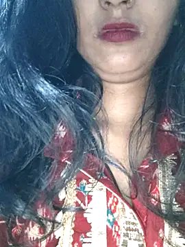 Webcam Model (Janu-hasena)  is live.Free join now!