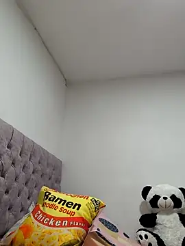 Webcam Model (butterfly777_)  is live.Free join now!