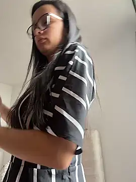 Soy_Sara7 Live Webcam on Stripchat