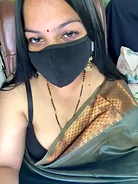 Webcam Model (FlatVincy4)  is live.Free join now!