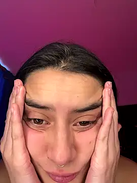 Webcam Model (Cassie-millers)  is live.Free join now!