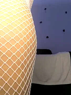 Webcam Model (debboraWagner)  is live.Free join now!