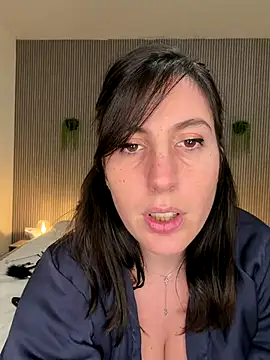 Webcam Model (MysteryGirl__)  is live.Free join now!