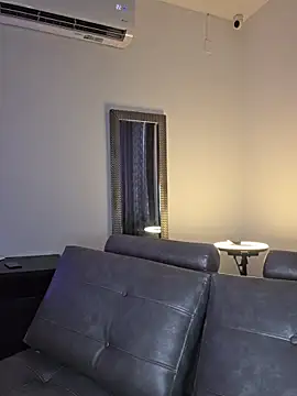 Webcam Model (Sthef_Castle)  is live.Free join now!