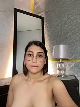 Webcam Model (Sammy_Sweet01)  is live.Free join now!