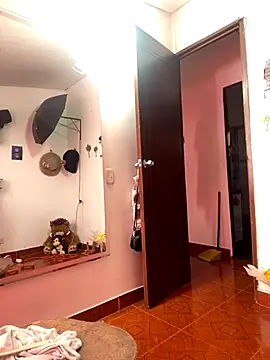 Webcam Model (Goddess-Love-)  is live.Free join now!