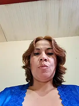 Webcam Model (Zaralu_)  is live.Free join now!