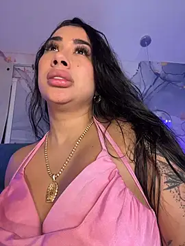 Webcam Model (kiim_taaylor)  is live.Free join now!