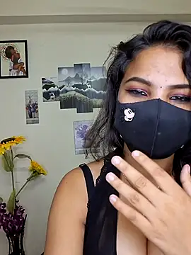 Webcam Model (Noor-Bold)  is live.Free join now!