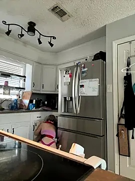 Cutiepiespanks Live Webcam on Stripchat