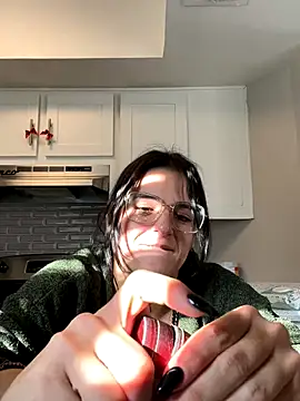 Webcam Model (SafeinouterSpace)  is live.Free join now!