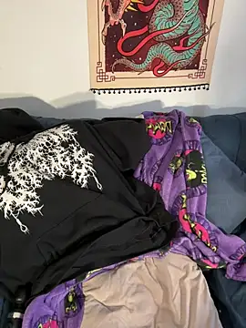 Webcam Model (NinaHex)  is live.Free join now!