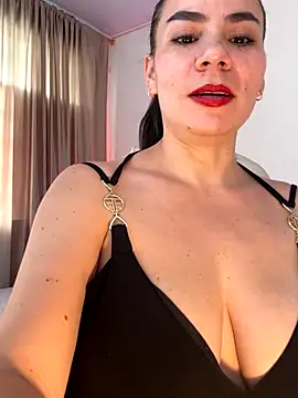 Webcam Model (MeganDupont)  is live.Free join now!