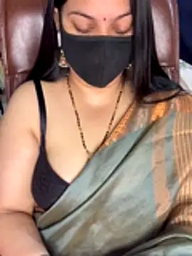 Webcam Model (FlatVincy4)  is live.Free join now!