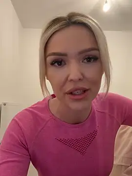 lolableux Live Webcam on Stripchat