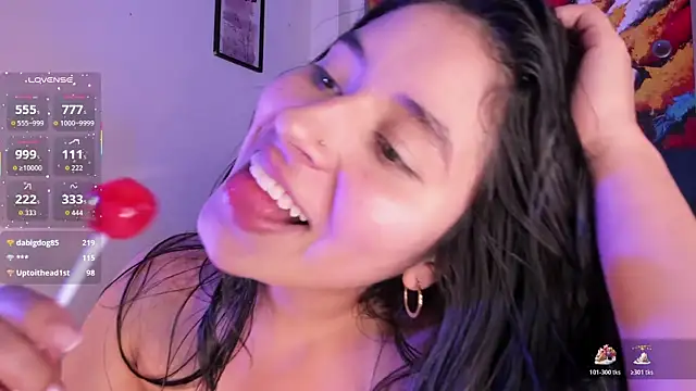 violet_blaze Live Webcam on Stripchat