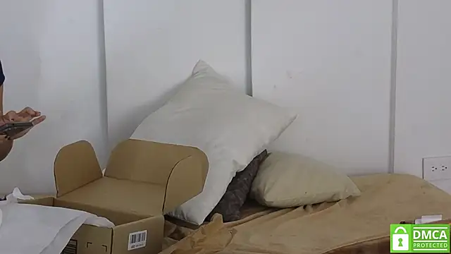 sexychanell_18 Live Webcam on Stripchat