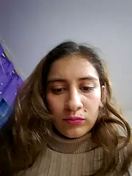 Webcam Model (aytanna_torrez)  is live.Free join now!