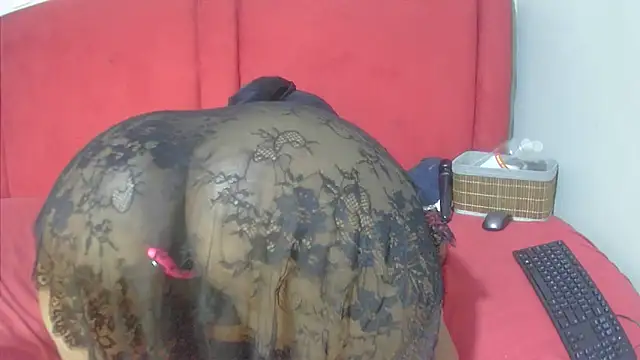 Webcam Model (Sexycandyxxx)  is live.Free join now!