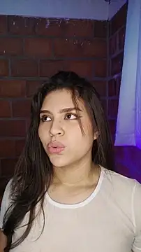 Webcam Model (enid_greins)  is live.Free join now!