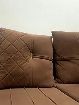 Webcam Model (HeerStd)  is live.Free join now!