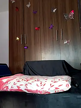 Webcam Model (sahara1_)  is live.Free join now!