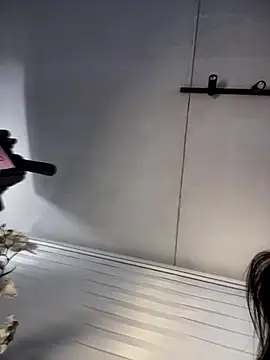 Webcam Model (PamelaJonsom_)  is live.Free join now!