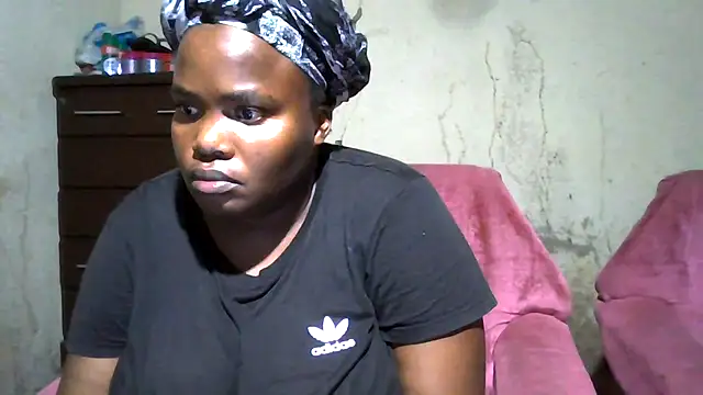 sexybigboobz - Sexybigboobz's free webcam - UK Sex Cams