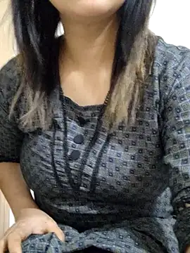 Webcam Model (Tanha18)  is live.Free join now!