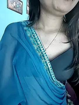 Webcam Model (Vaani_Actress)  is live.Free join now!