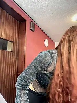 Webcam Model (Sallem_Pink)  is live.Free join now!