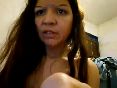 Webcam Model (xemmia_sweety)  is live.Free join now!