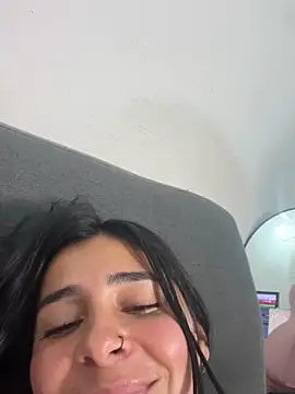 Webcam Model (Meganmilk1)  is live.Free join now!