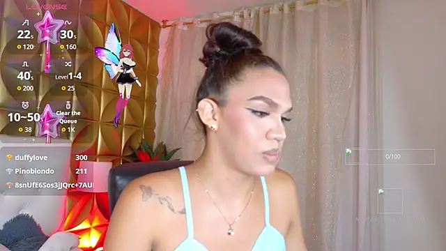 Sara-Smith- live show on StripChat 