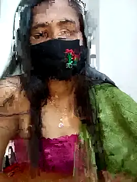 Webcam Model (Softecho-03)  is live.Free join now!