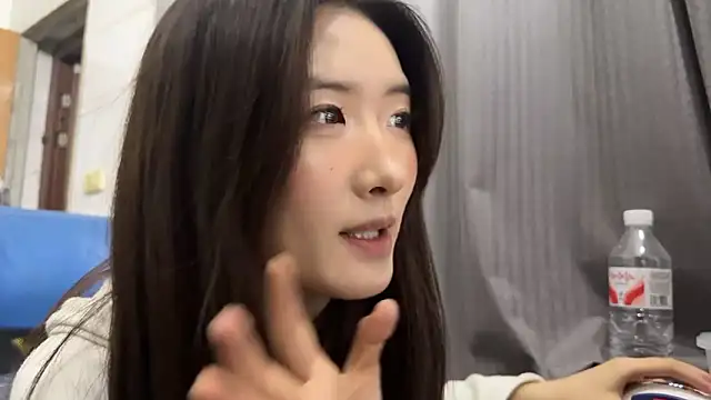 Moonlight-23's chatroom