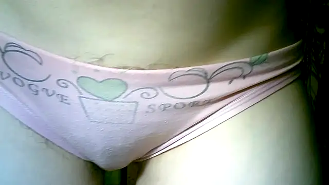 vikkyvikiss - VikkyVikiss's free webcam - UK Sex Cams