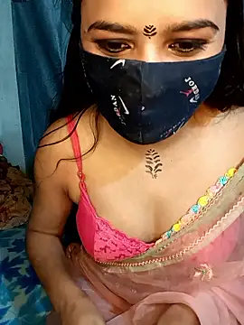 Webcam Model (CUTE-567)  is live.Free join now!