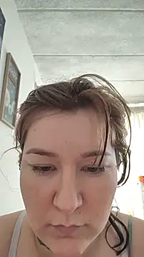 Webcam Model (HunnyyLove)  is live.Free join now!