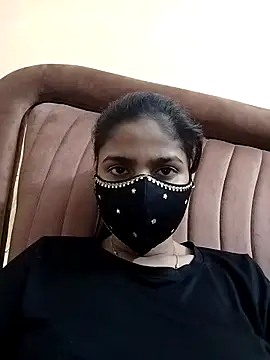 Webcam Model (fuungirl38)  is live.Free join now!