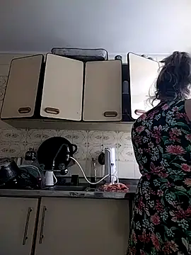 Webcam Model (Lunita86)  is live.Free join now!