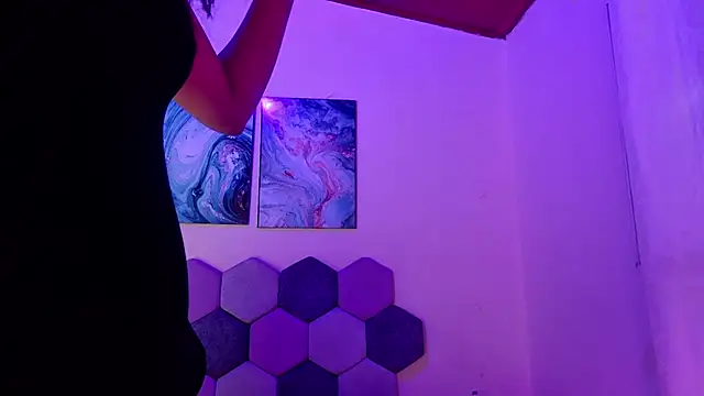 horny_tgn - Horny_tgn's free webcam - UK Sex Cams