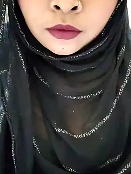 Webcam Model (Indian-Nazia)  is live.Free join now!