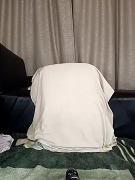 Webcam Model (ANAYA-B)  is live.Free join now!