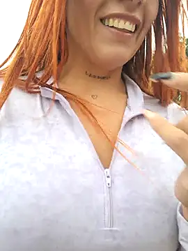 Webcam Model (Alis_xxx)  is live.Free join now!